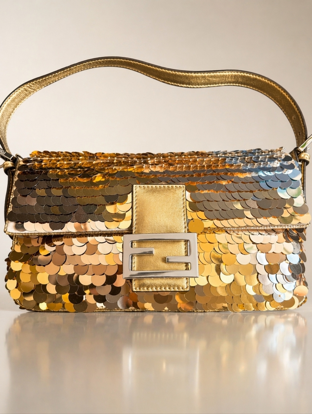 ✨ ICONIC FENDI BAGUETTE SEQUIN – COLLECTOR PIECE SATC GLAMOUR ✨